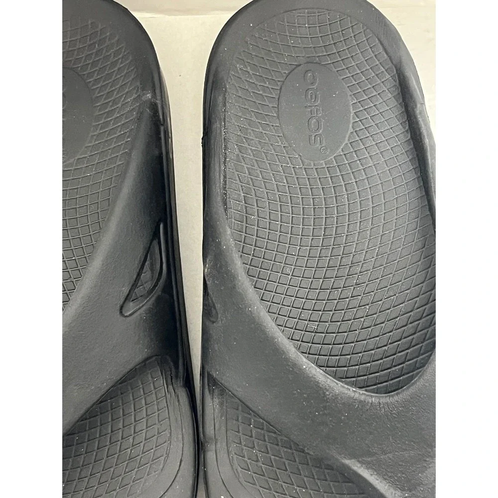 OOFOS moisture bacteria